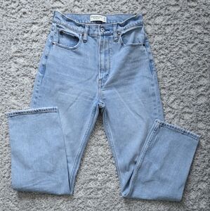 Abercrombie The Ankle Straight Ultra High Rise